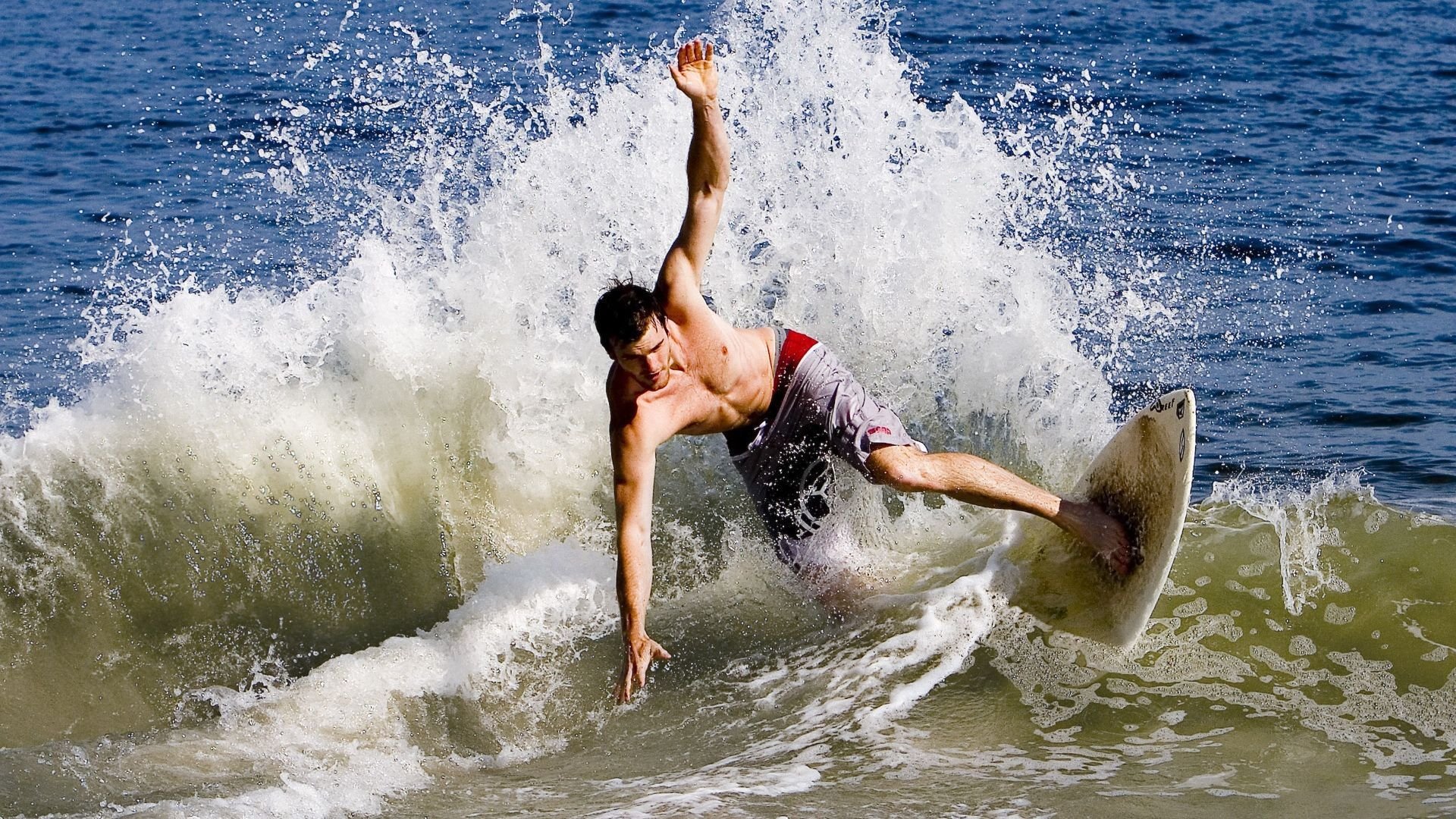 塞尔维亚男篮在欧洲预赛中持续奋勇，冲击奥运盛宴！，塞尔维亚男篮奥运预选赛