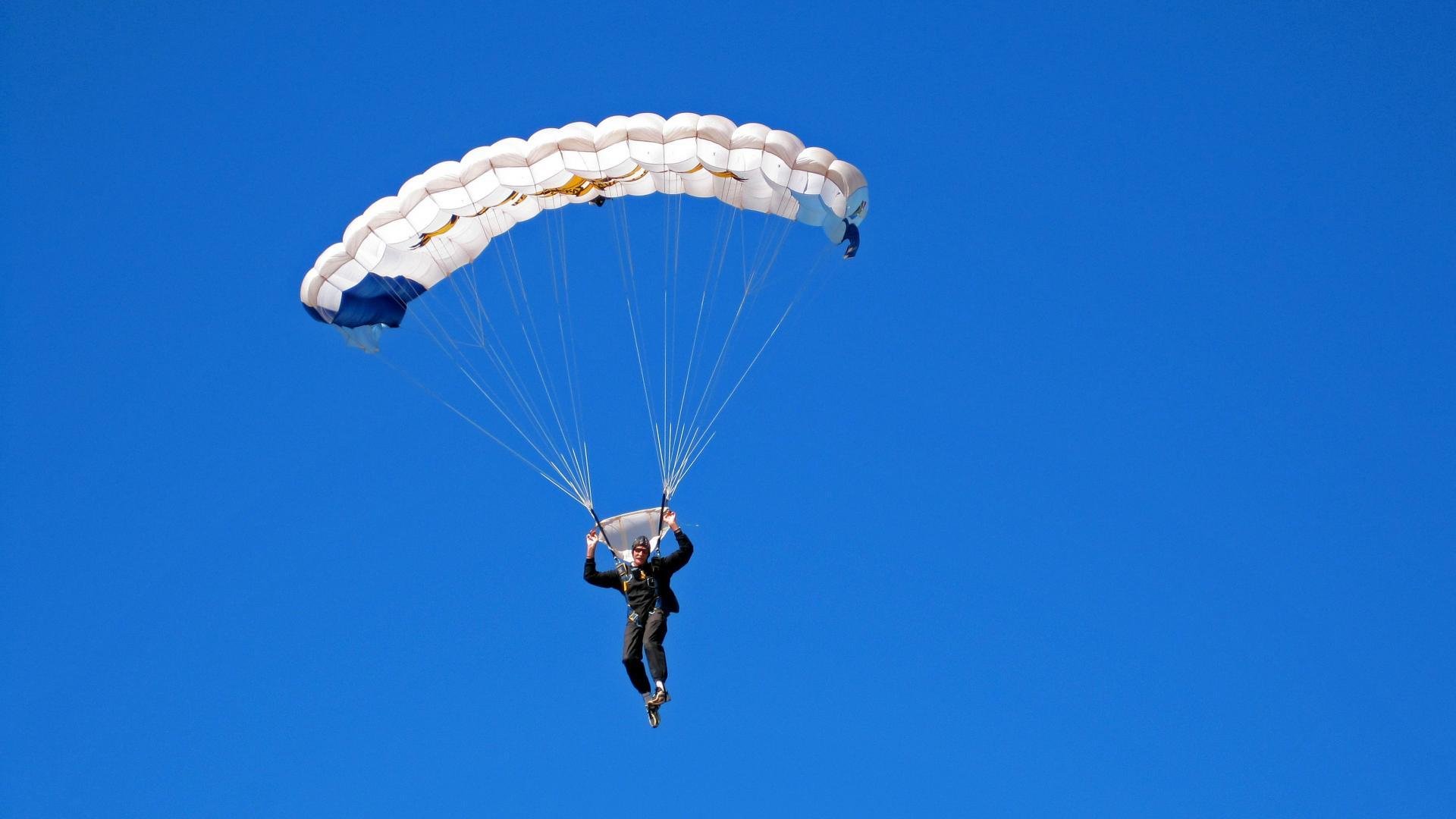 青训基地开设球员礼仪课程培养综合素质能力,足球青训人才